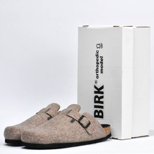 BIRK SABOT FEUTRE MARRON PLANTA NOIR